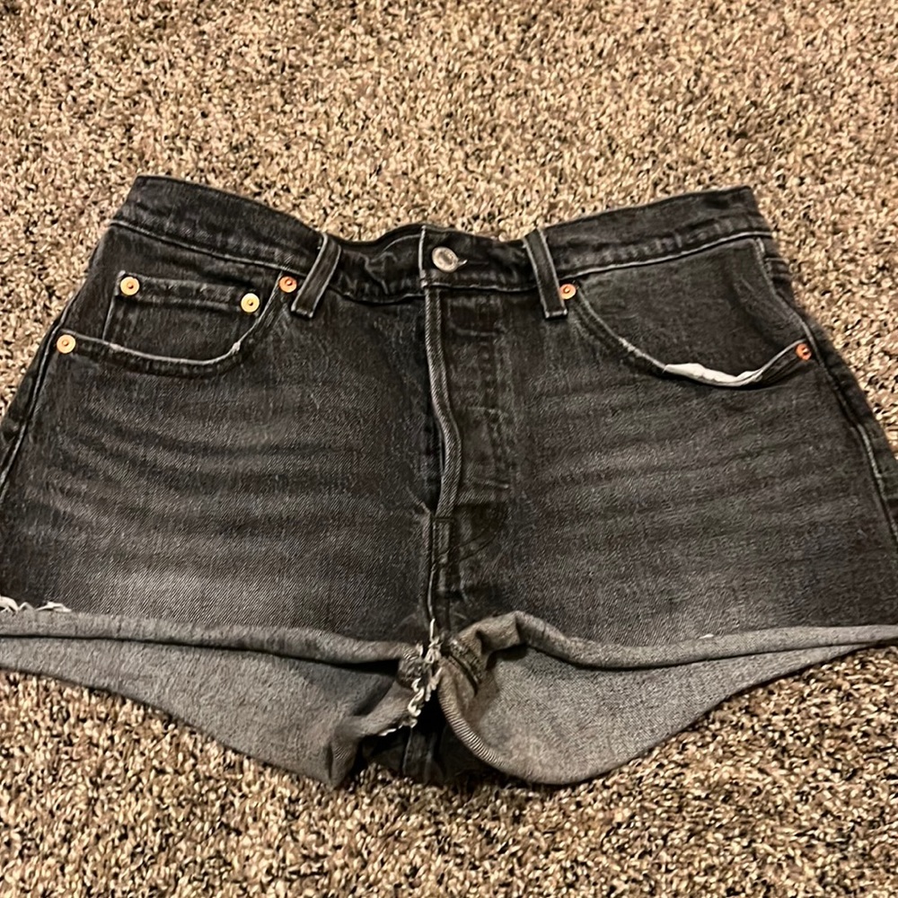 Levi shorts